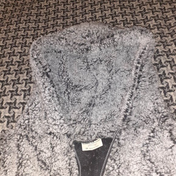 Women's Faux Fur Full Zip Lined Hooded Coat Jacket Grey Plus Size 2x NWOT - Picture 10 of 11
